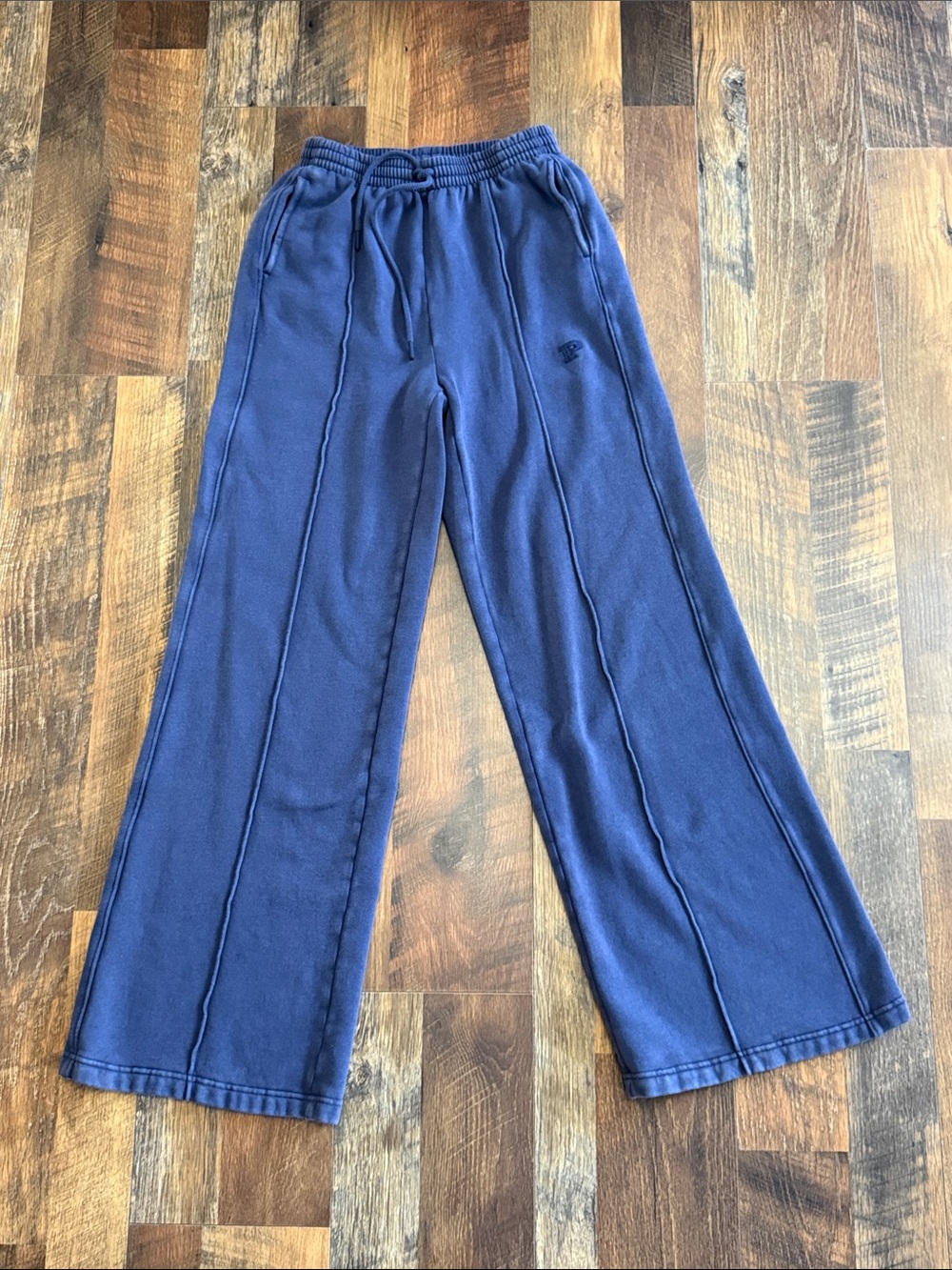 Victoria’s Secret PINK Navy Wide Leg Fleece Sweatpants XS